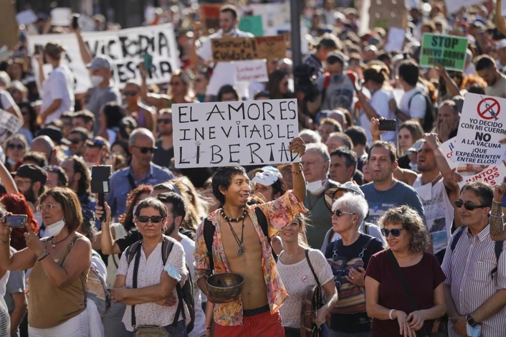 Concentració a Madrid contra les mascaretes