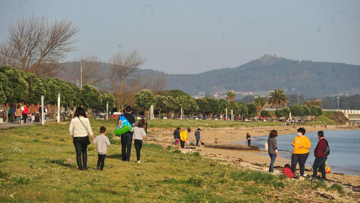 El sol lució el fin de semana y animó a los ciudadanos a disfrutar de paseos al aire libre.