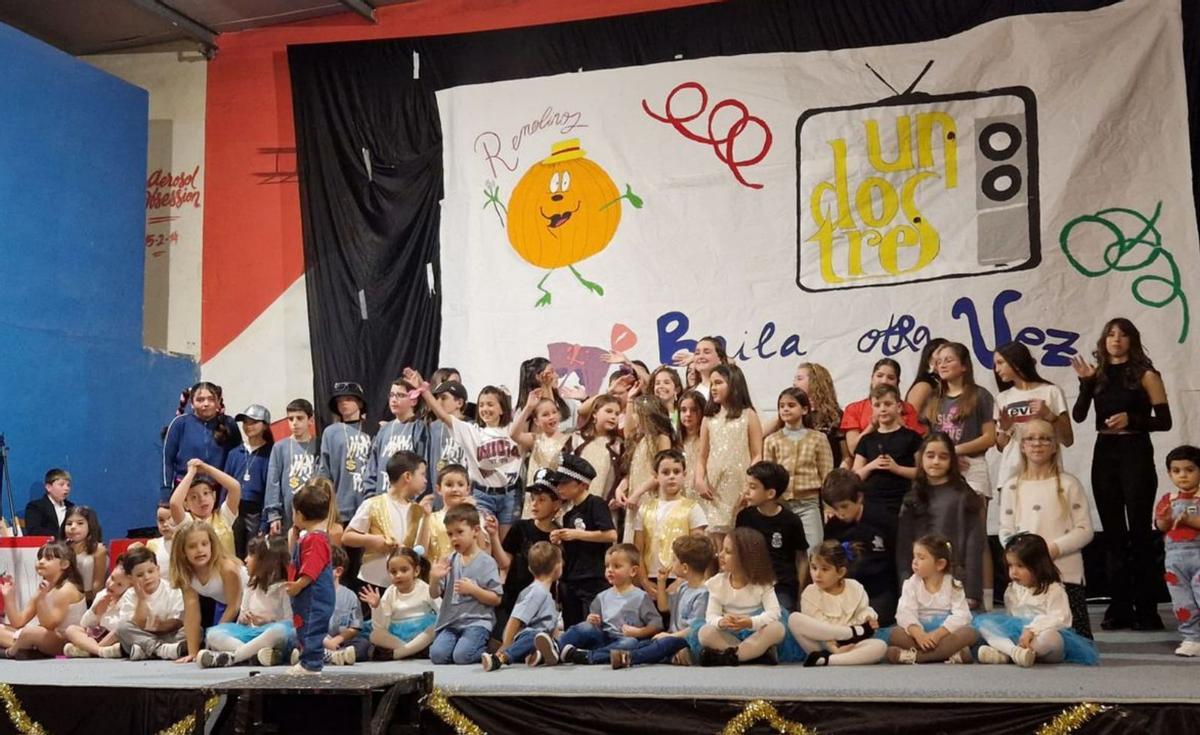 Festival de Reyes inspirado en el programa ‘Un, dos, tres’.