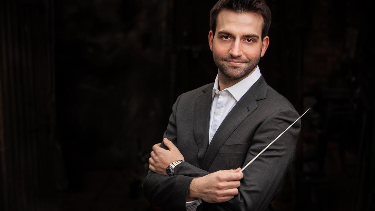 Pablo Urbina dirigirá este domingo a la Orquesta de Córdoba.