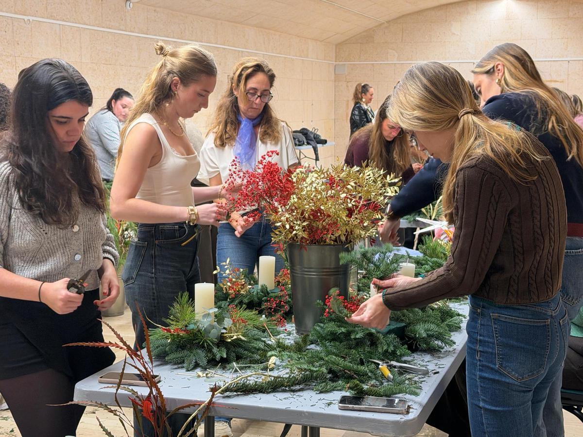 Taller de centros de mesa de Navidad en Andratx