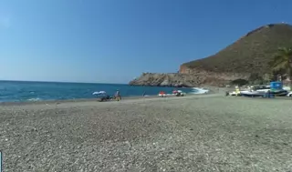 Muere una bañista en la playa del Sotillo de Castell de Ferro