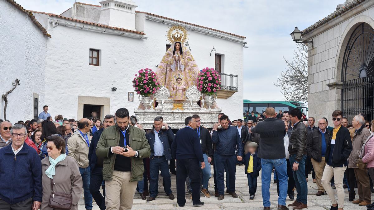 Procesión de Nuestra Señora la Virgen de la Luz, el Día de la Luz.