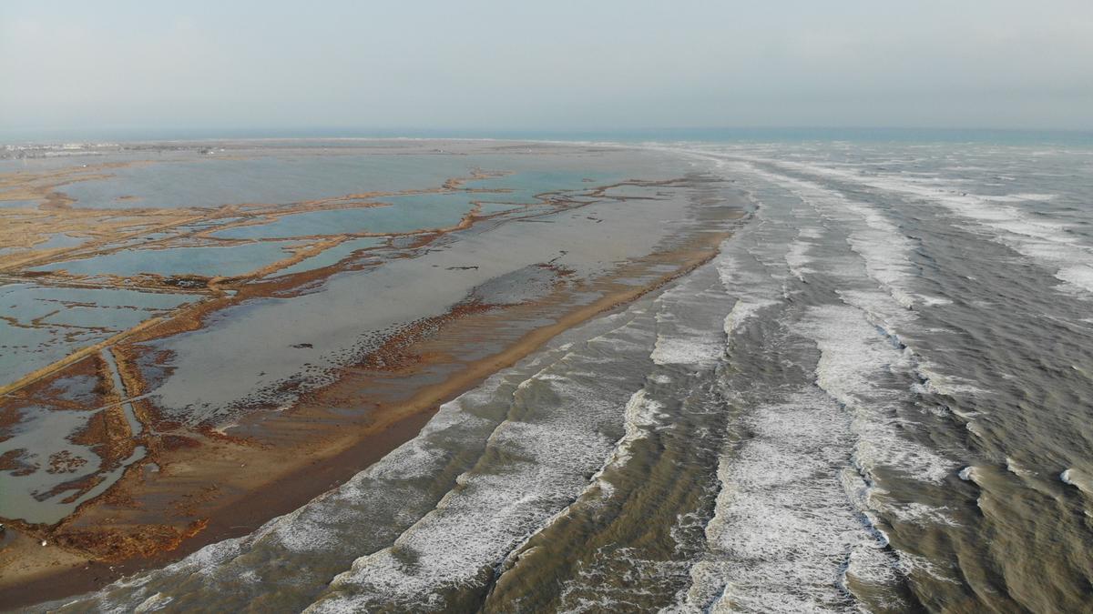 Illa de Buda delta del ebre El delta del Ebro tras el paso del temporal Gloria