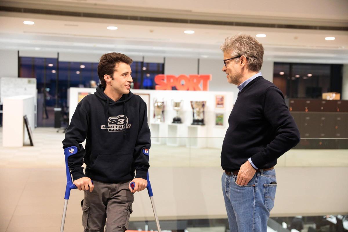 Arnau Lledó visitó SPORT y charló con el director, Joan Vehils