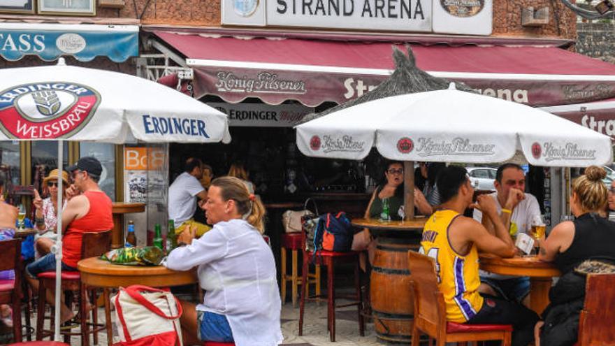 Una terraza a finales de mayo.