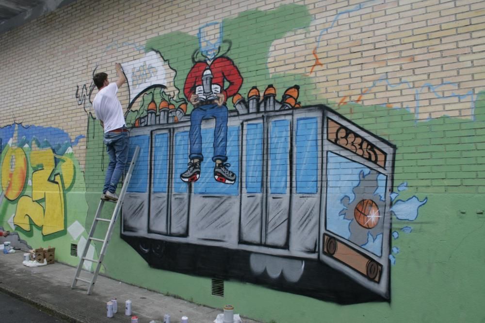 Grafitis que embellece el Pérez Viondi