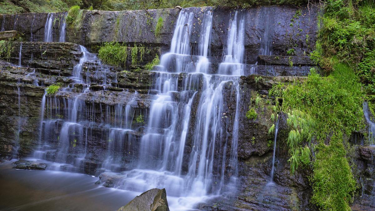 La asombrosa ruta para conocer la cascada más alta de Cataluña