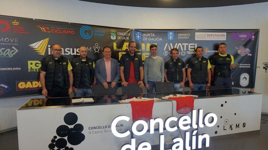 Presentación de la VII Lalín Bike Race, ayer, en la sala de prensa del Concello de Lalín. |