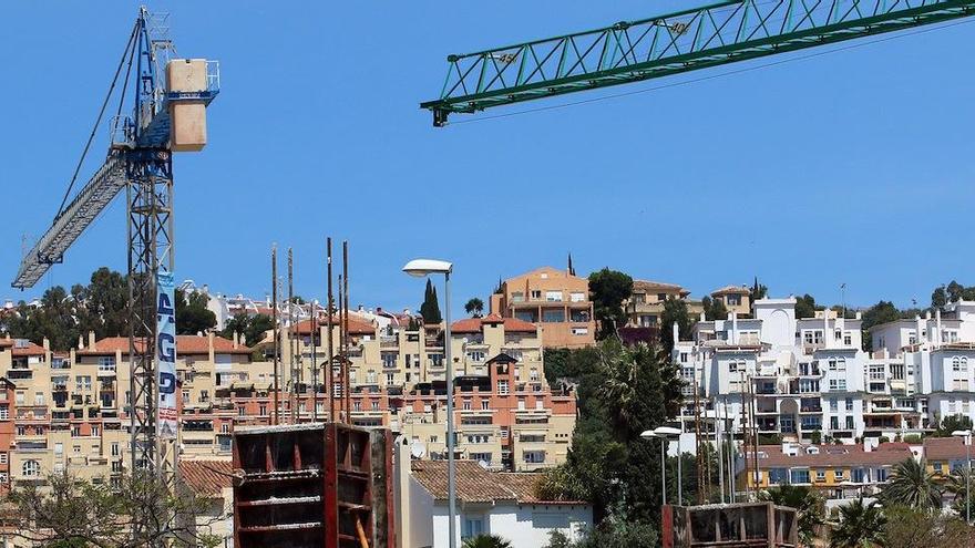 Construcción de viviendas en Málaga capital, en una imagen de archivo.