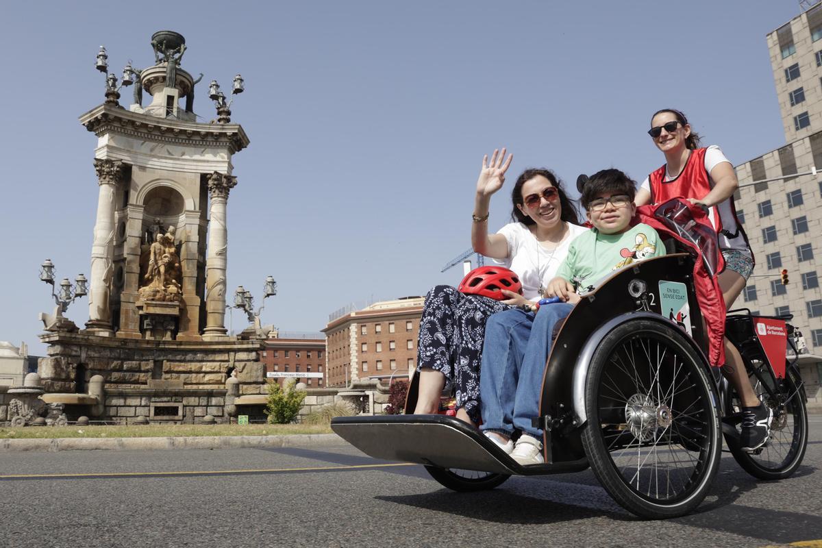 La fiesta de la bicicleta regresa a las calles de Barcelona con la Bicicletada.