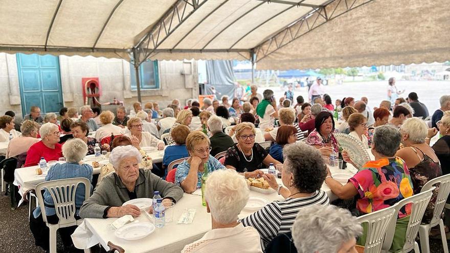 Programa completo del Teis Fest 2024: música, hinchables, &#039;xantar&#039; popular y mucho más en la ETEA