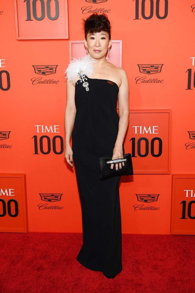 Sandra Oh de Oscar de la Renta en la Gala 100 de la revista Time