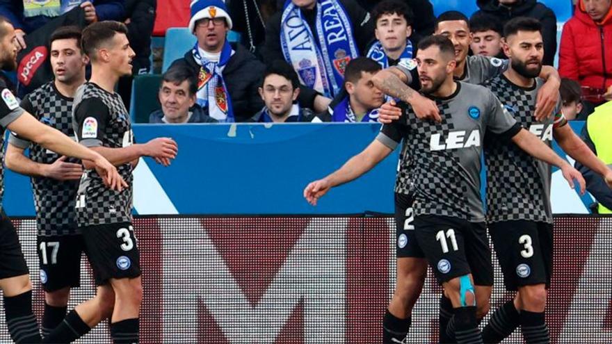 Resumen, goles y highlights del Zaragoza 1 - 4 Alavés de la jornada 27 de LaLiga Smartbank