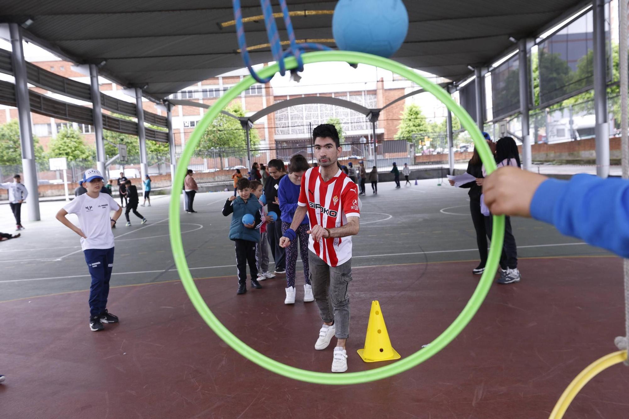Así es la actividad del colegio Pumarín de Gijón por la inclusión con alumnos del centro de educación especial de Castiello (en imágenes)