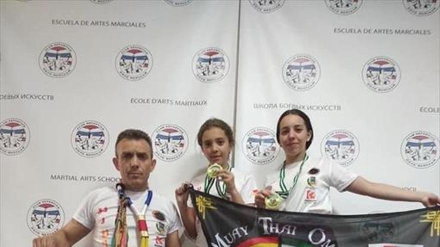 Paloma y Lucía García, campeonas de Muay Thai a nivel regional