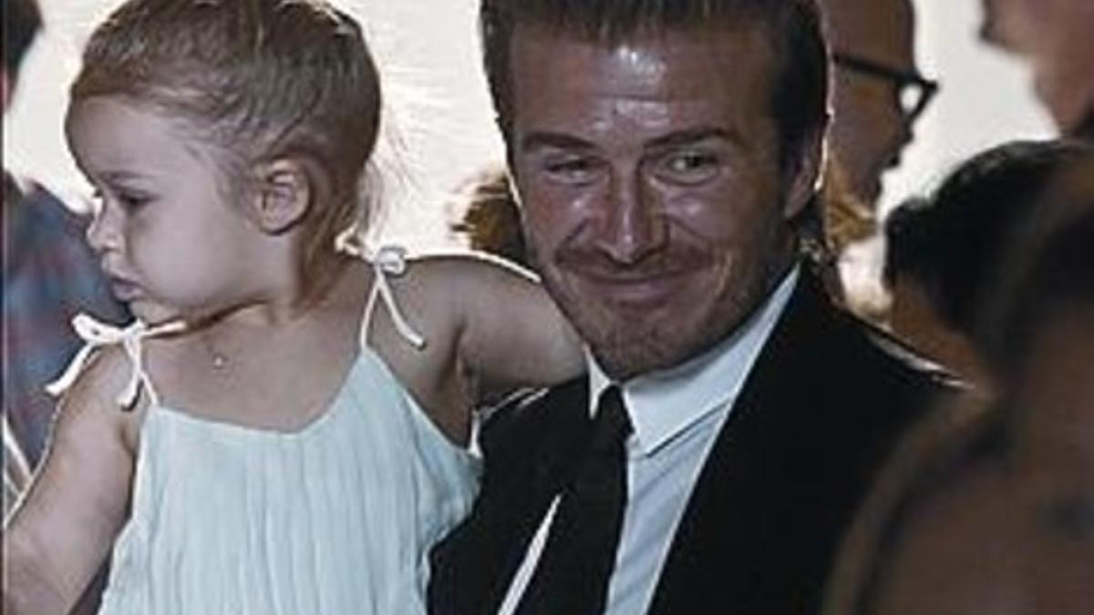 Beckham y su hija, en el desfile de Victoria_MEDIA_1