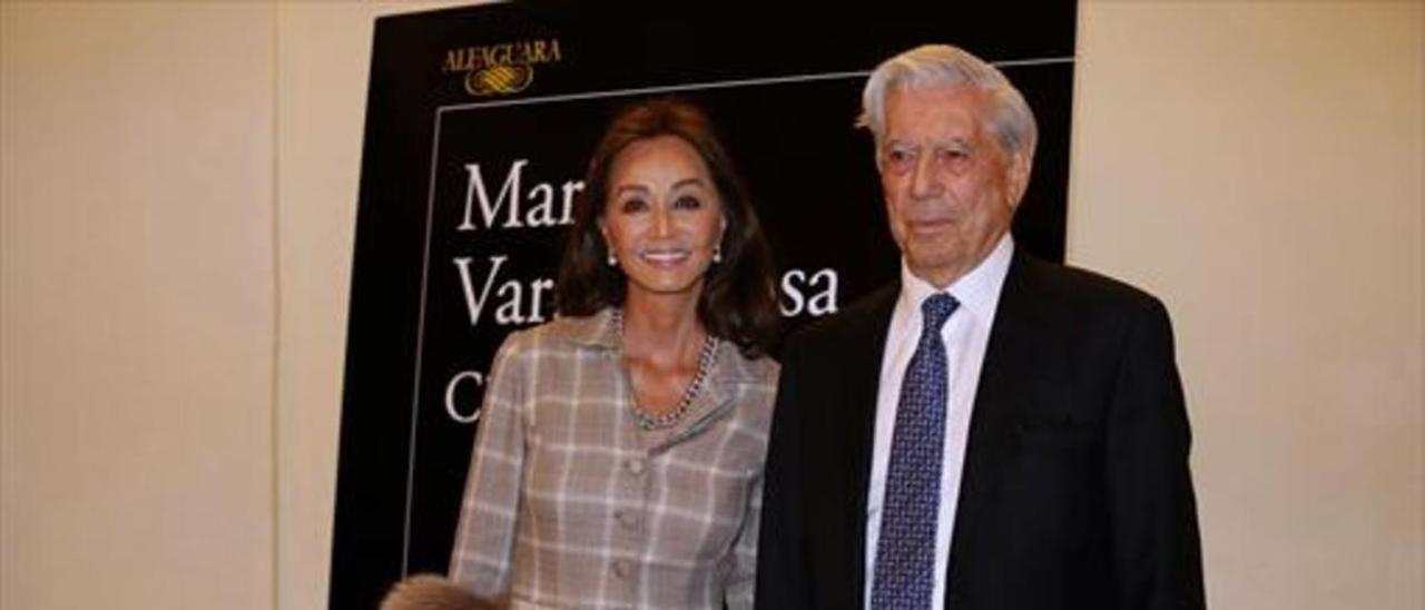 Imagen de archivo de Isabel Preysler y Mario Vargas Llosa.