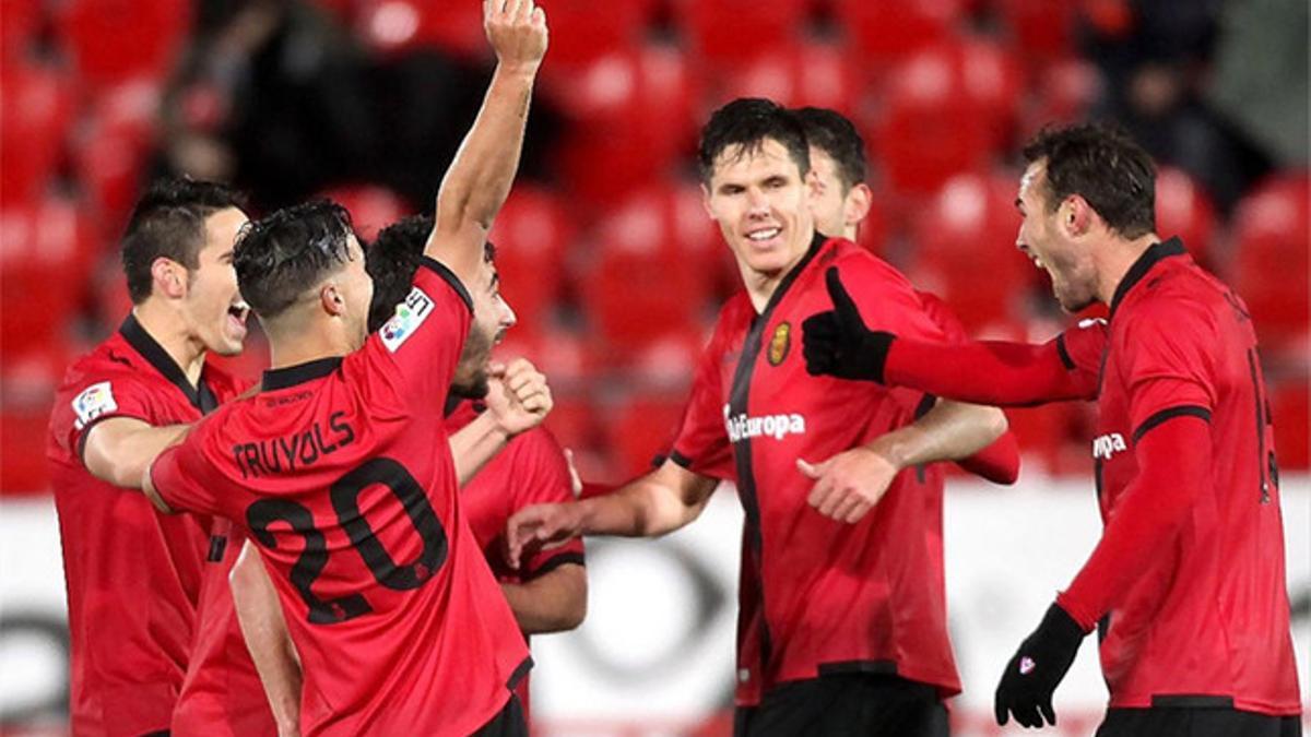 El RCD Mallorca en el partido de liga ante el Osasuna 