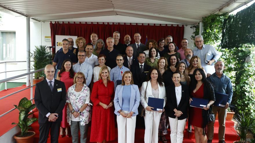 Una sanidad digna y el reconocimiento a los funcionarios de Prisiones: las reivindicaciones del día de la Mercé en Picassent