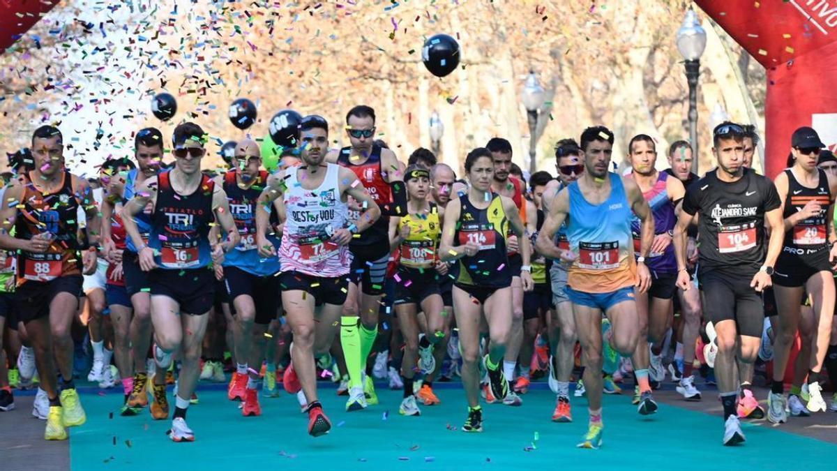 Alejandro Jiménez y Natalia Castro ganan la Media Maratón de Castelló