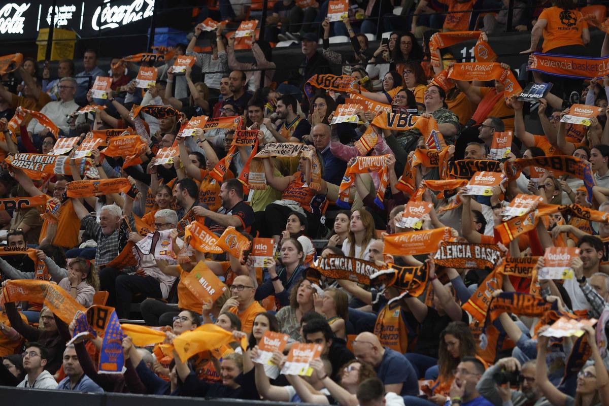 Valencia Basket - Perfumerías Avenida