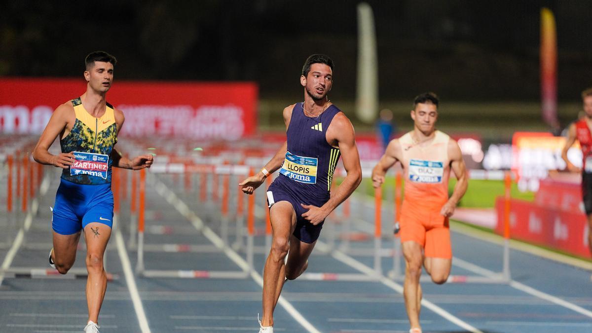 L’atleta de Bellreguard Quique Llopis suma el seu quart títol consecutiu de campió d’Espanya en els 110 metres tanques