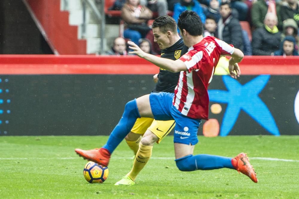 El partido entre el Sporting y el Atlético de Madrid, en imágenes