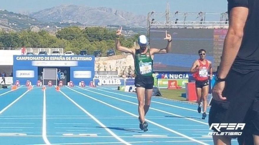 Álvaro Martín gana el Campeonato de España de 10.000 metros marcha por tercer año consecutivo