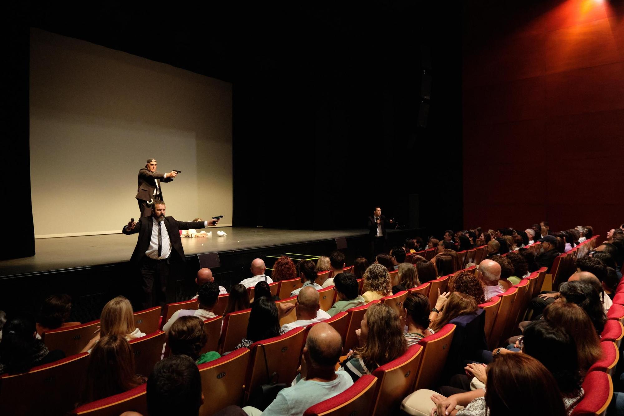 Estreno de la obra de teatro Bang Bang!