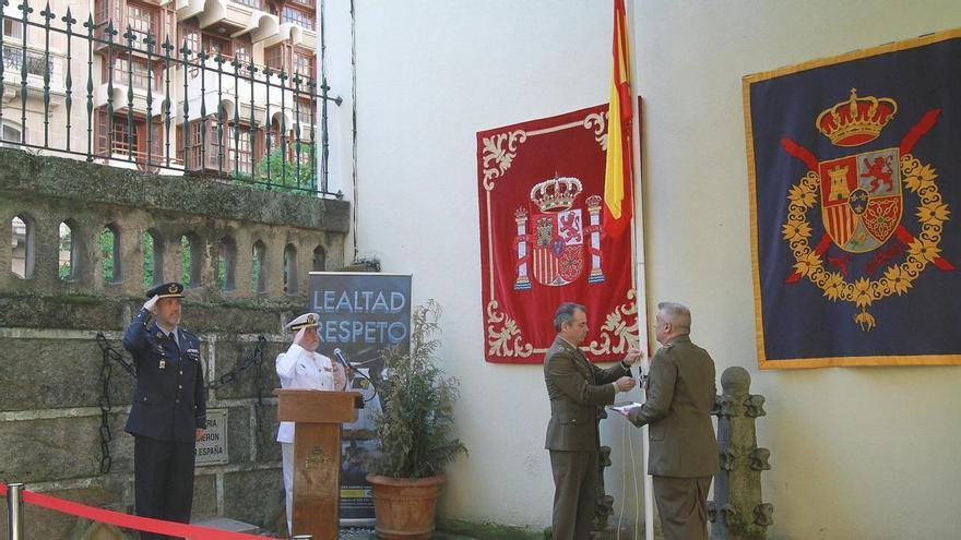 ya no quieren ser princesas...si no militares  (como doña Leonor)