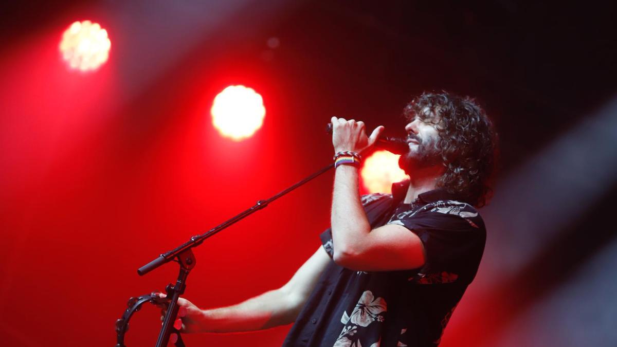 EN IMÁGENES | Concierto de Mikel Izal en Zaragoza