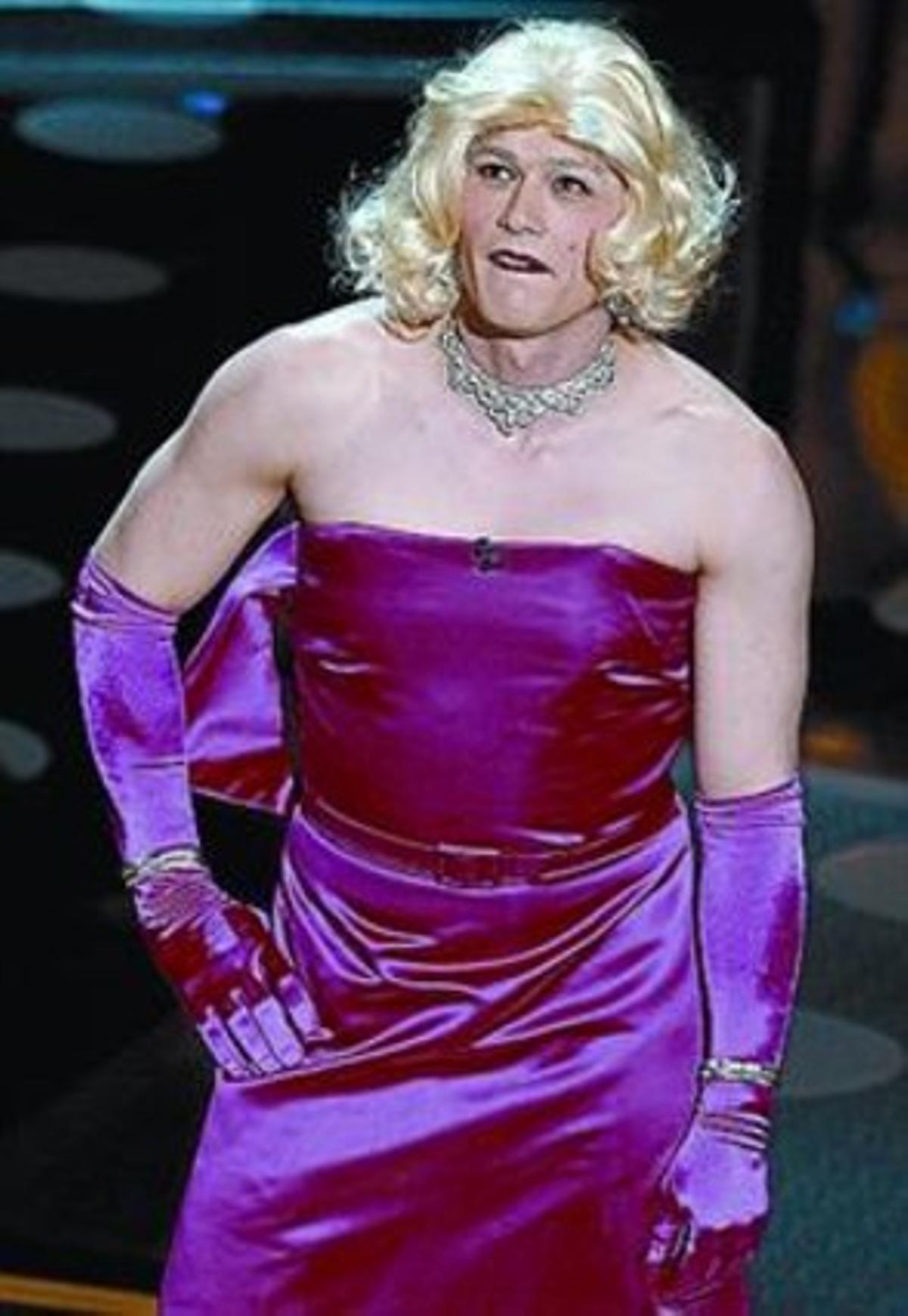 James Franco, transvestit a la gala.
