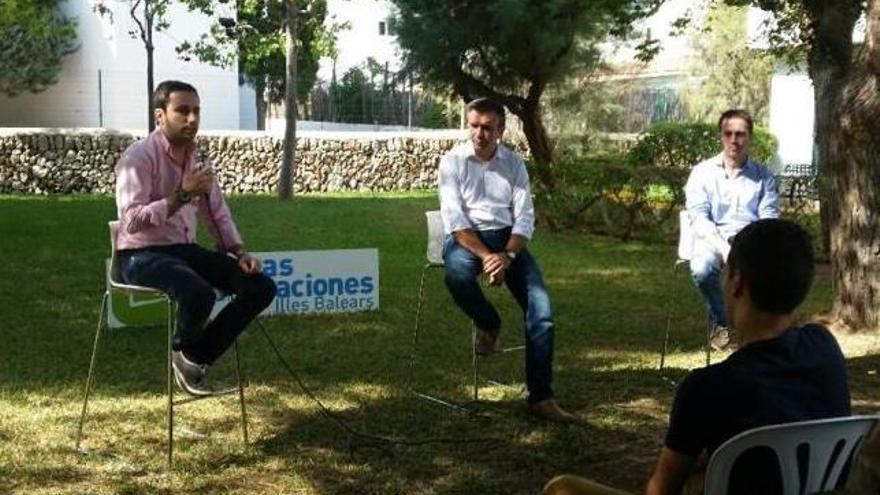 Ferrer, Vidal y Galmés, ayer en la clausura.