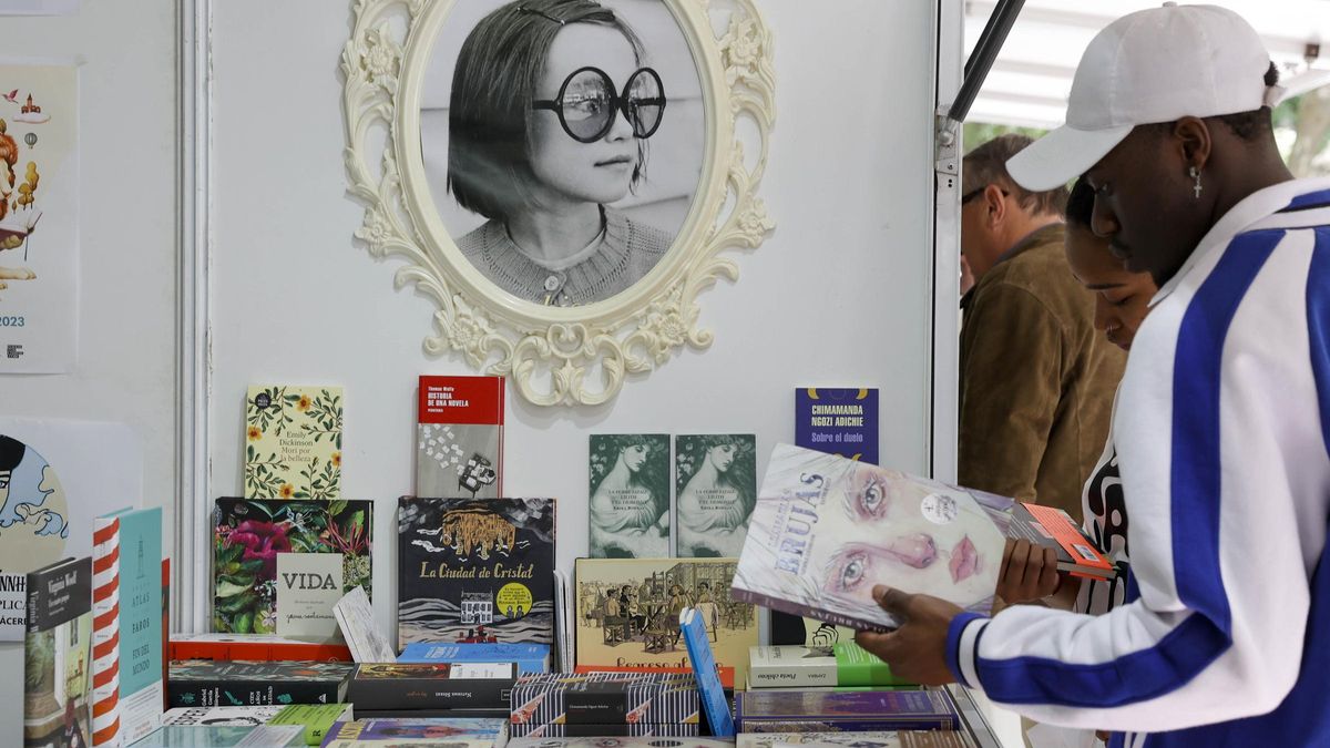 GALERÍA | Las imágenes de la Feria del Libro de Cáceres