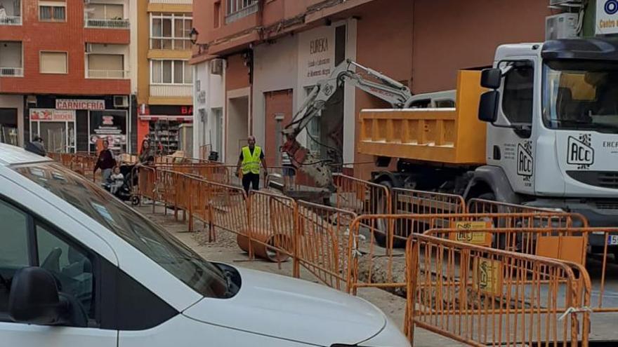 Dénia mejora la red de agua potable y alcantarillado &quot;obsoletas&quot; en más de 1 km