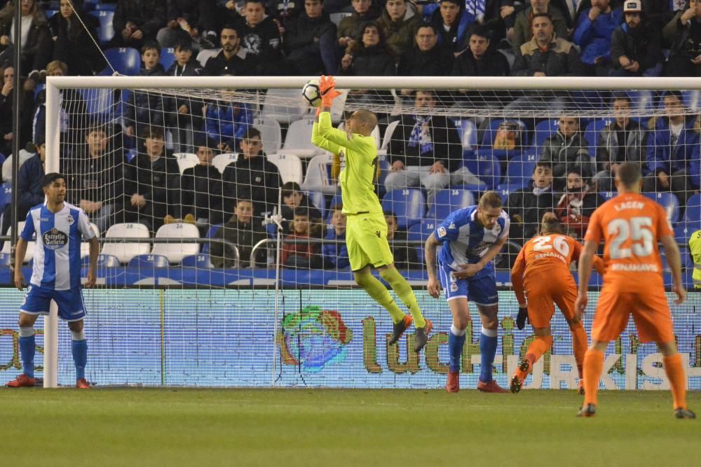 El Dépor se impone 3-2 al Málaga