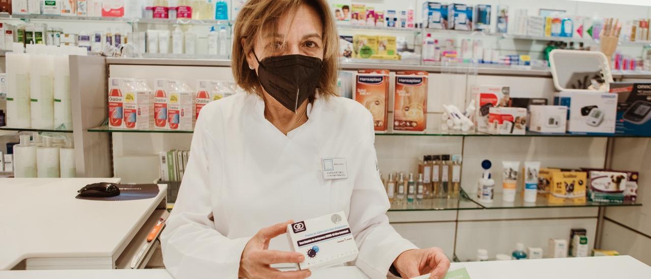 Margalida Muntaner, una de las farmacias colaboradoras.