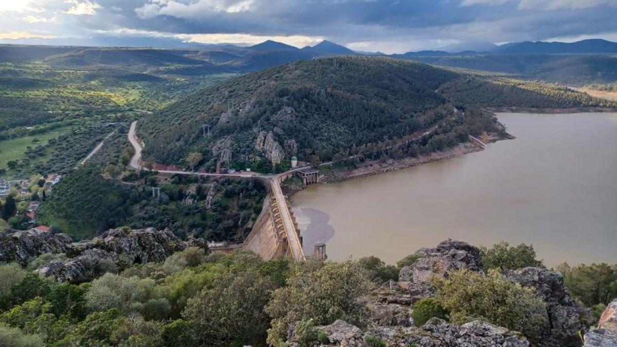 Imagen del embalse de Cíjara, en Badajoz, hace unas semanas.