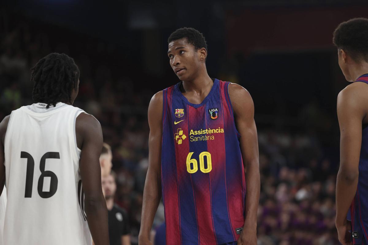 El técnico quiere cuidar a Dabone, al que considera muy joven para darle demasiada responsabildad