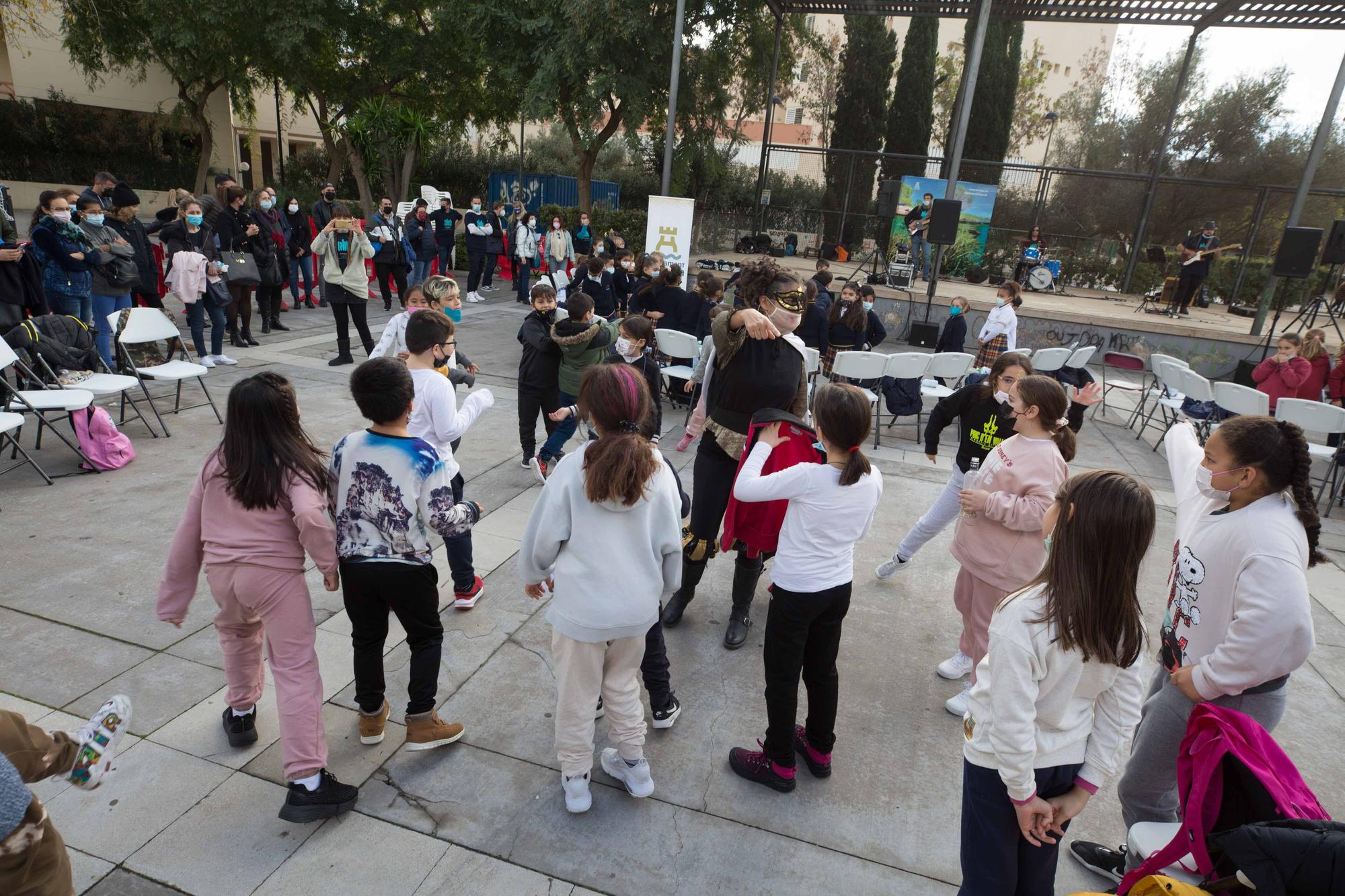 Música reciclada por la posidonia