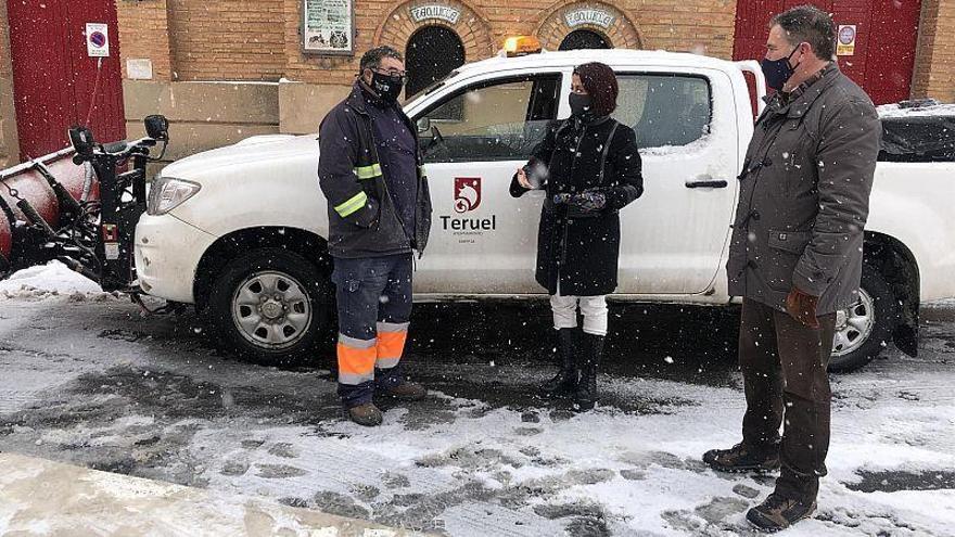 El Ayuntamiento de Teruel esparce 13 toneladas de sal por la ciudad