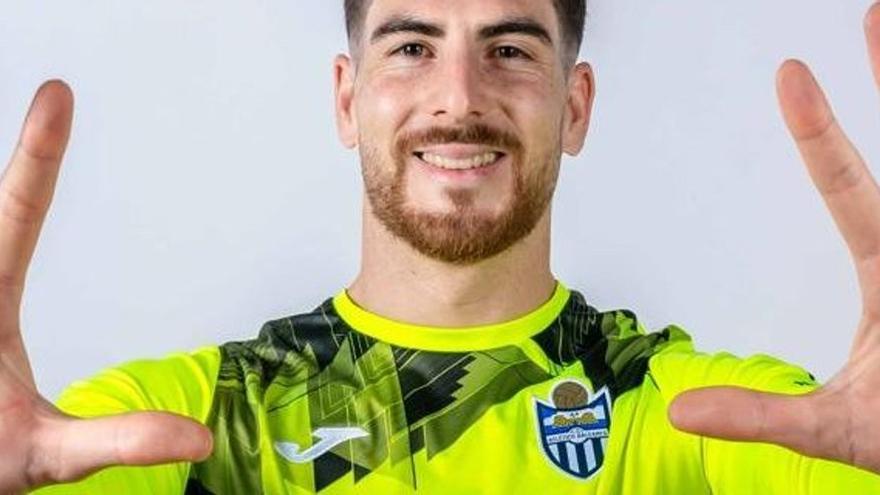 El guadameta tinerfeño Carlos Abad, fichaje del Hércules para la nueva temporada