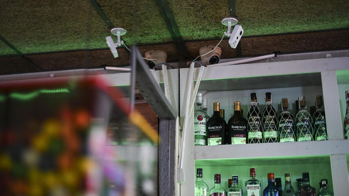 El bar 'El Imperio' cuenta con cámaras de videovigilancia cuyas imágenes ya han sido entregadas a la Policía.