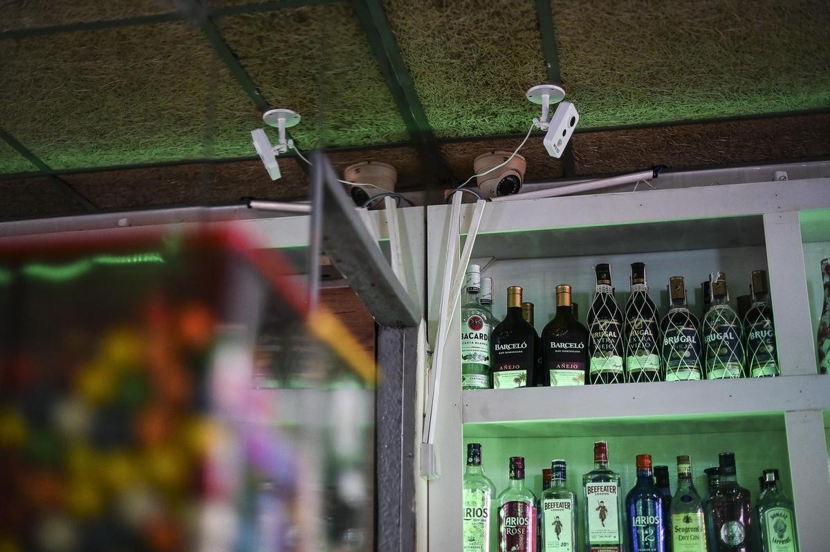 El bar 'El Imperio' cuenta con cámaras de videovigilancia cuyas imágenes ya han sido entregadas a la Policía.