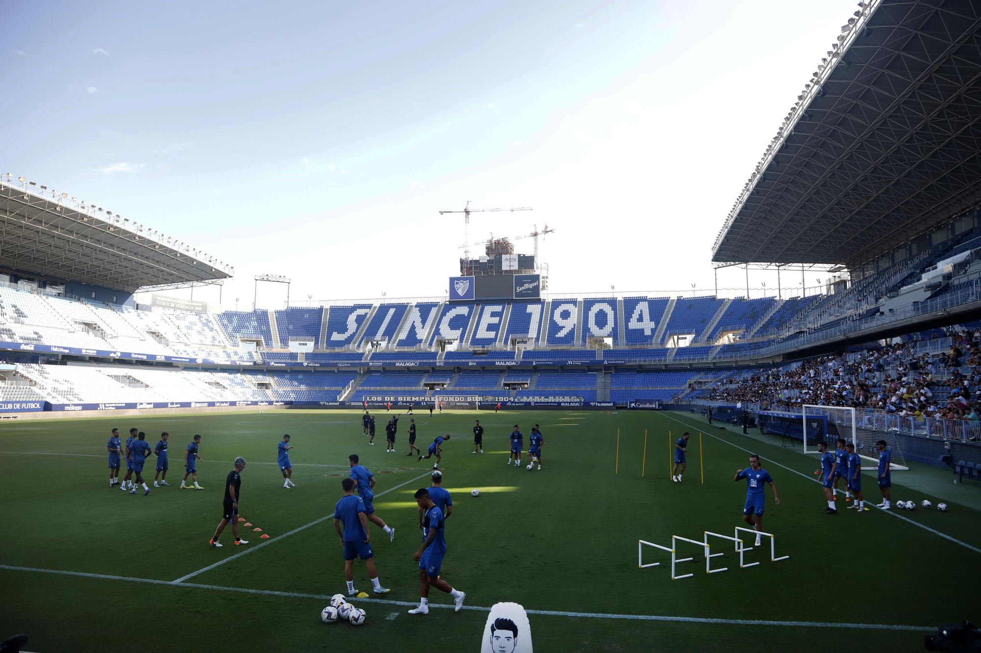 El primer entrenamiento de Pepe Mel como entrenador del Málaga CF, en imágenes