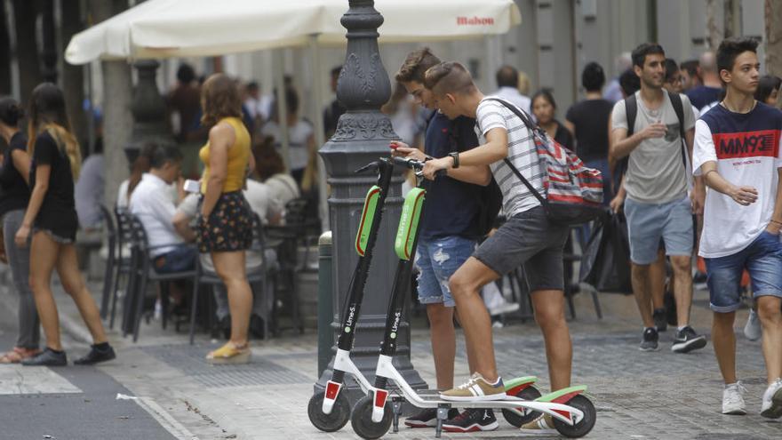 Patinetes de Lime, ahora retirados.