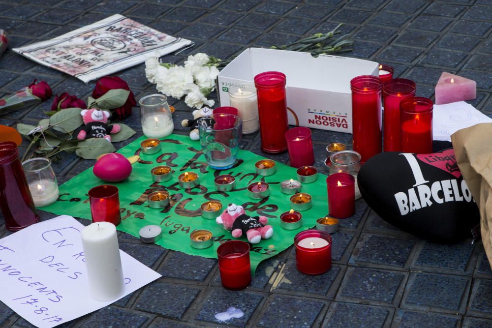 Homenaje a los muertos en el atentado de Barcelona