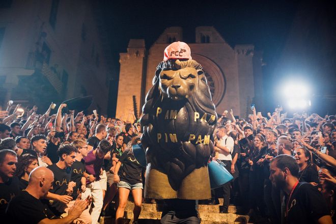 El Lleó de Tarragona, en una Baixada de lÀliga anterior.
