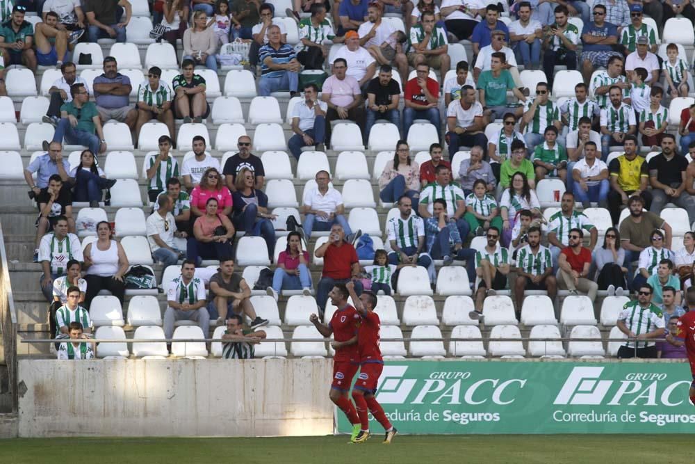 Córdoba CF Numancia: las imágenes del partido.